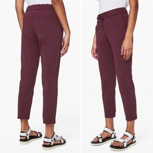 Lululemon Jet Crop, 6